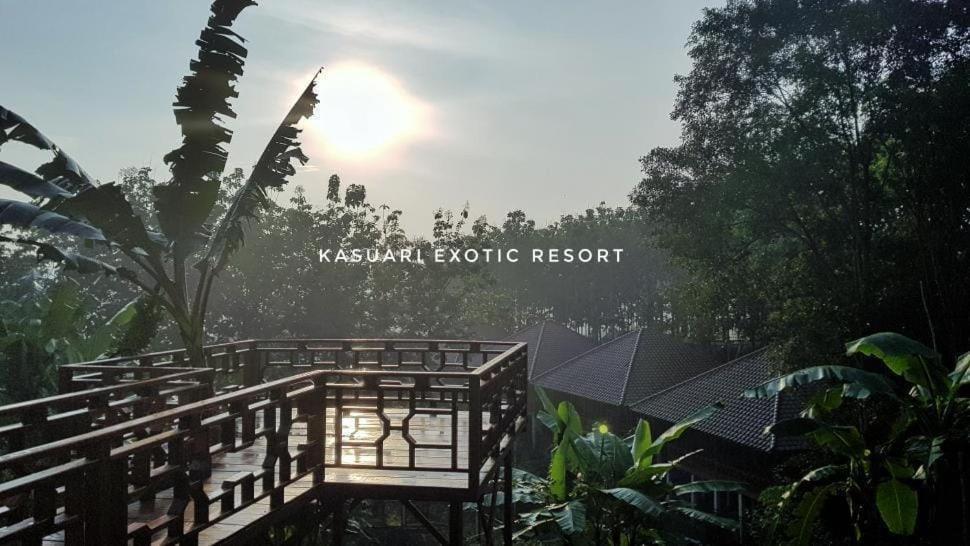 Kasuari Exotic Resort Магеланг Екстериор снимка