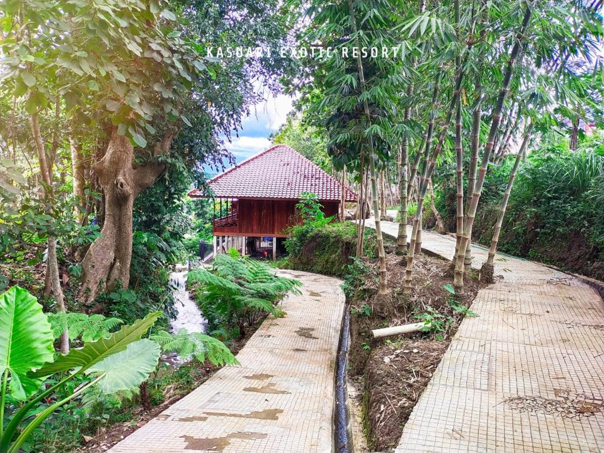 Kasuari Exotic Resort Магеланг Екстериор снимка