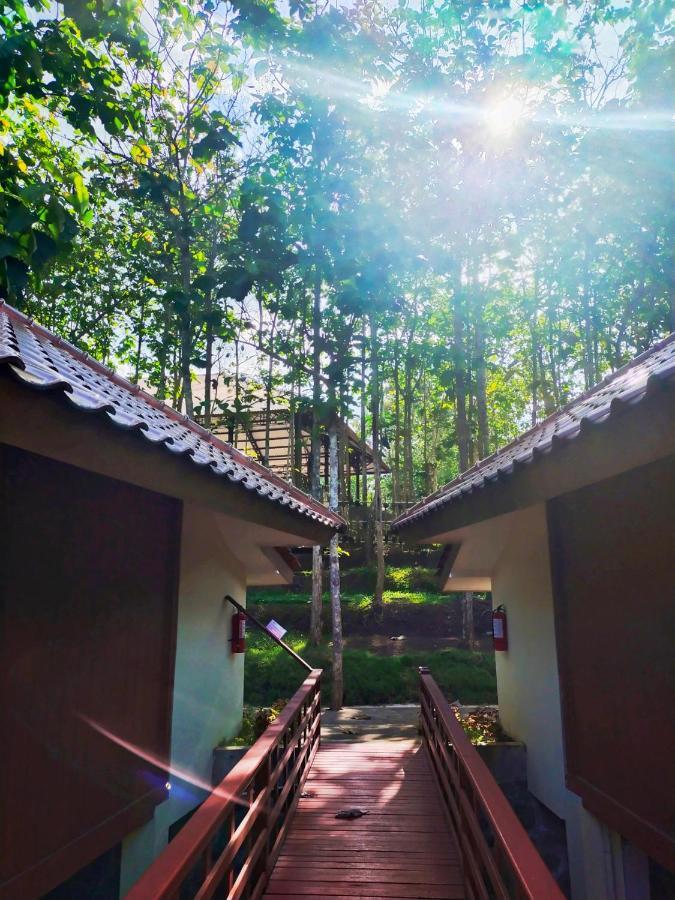 Kasuari Exotic Resort Магеланг Екстериор снимка